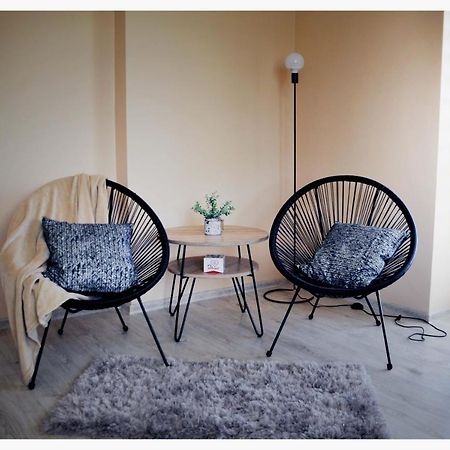 Color 24 Apartament II Stalowa Wola Ngoại thất bức ảnh