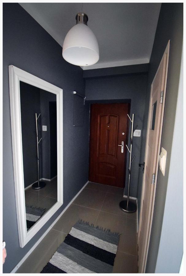 Color 24 Apartament II Stalowa Wola Ngoại thất bức ảnh